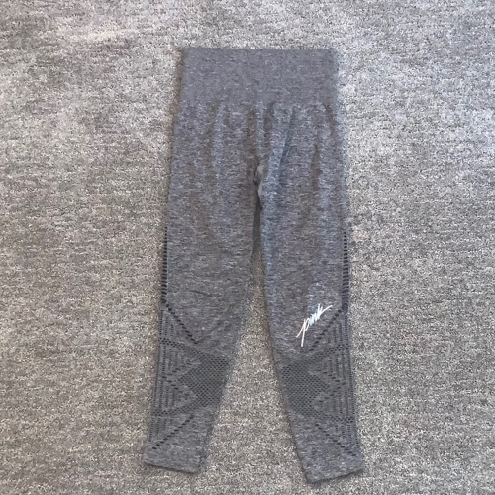 PINK Victoria’s Secret Leggings